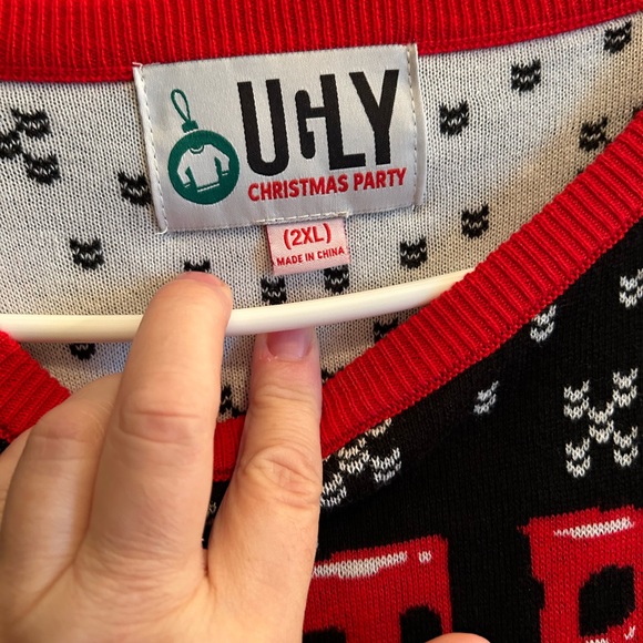 Preloved Ugly Christmas Sweater Frostbite - Picture 4 of 7